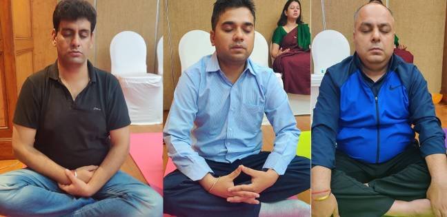 Participants-going-into-Deep-Meditation-1